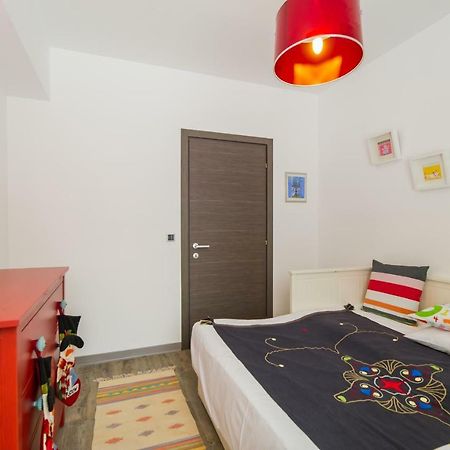 Charming 3-Bedroom Apartment 포이아나브라소프 외부 사진